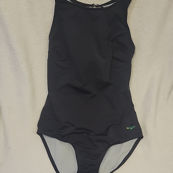 Speedo Black One-Piece Swimsuit - Picture 1 of 2